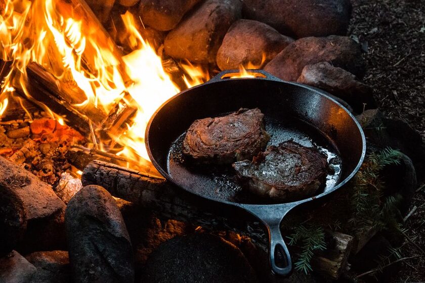 Plancha plaque pour barbecue